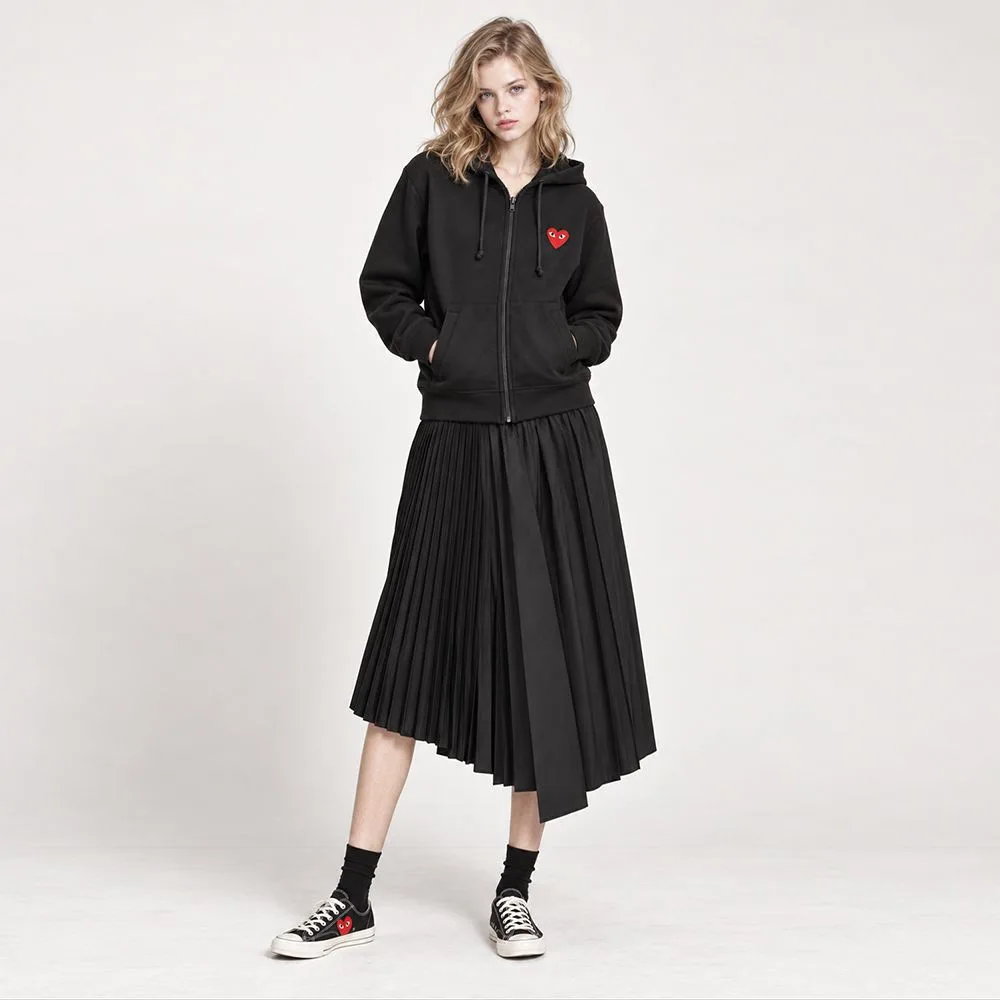 COMME des GARÇONS 꼼데가르송 플레이 하트 로고 후드집업 정면 컷
